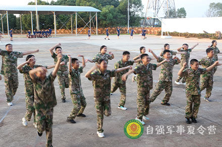 夏令营拓展游戏